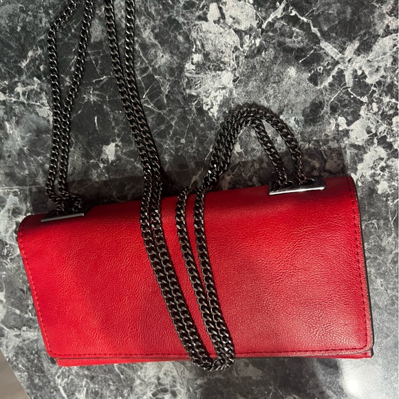 Red Purse/Bag with black chain strap - Picture 1 of 5